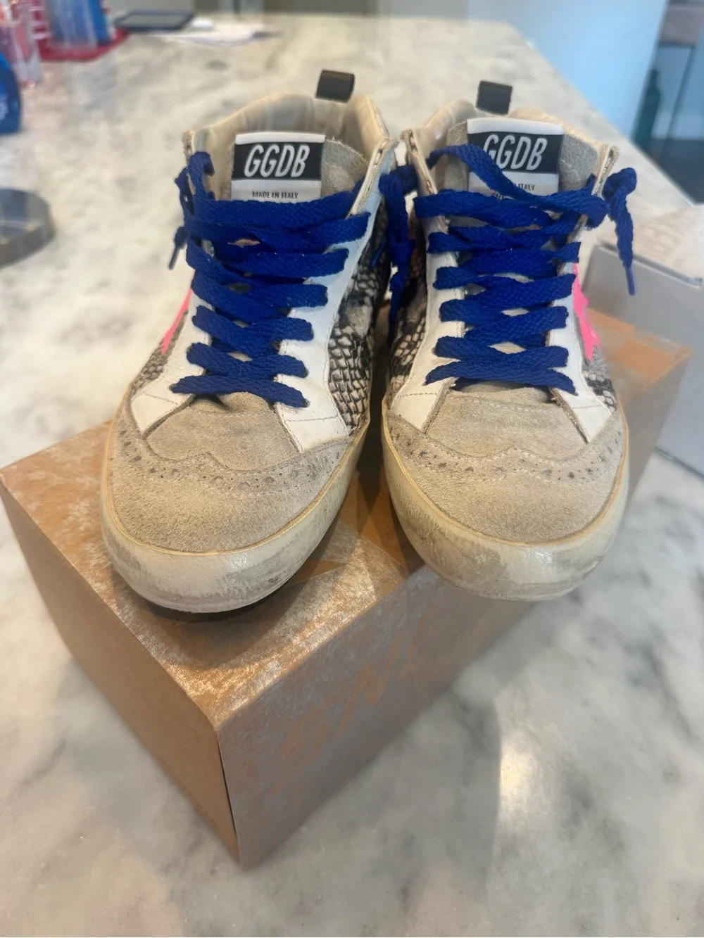 Golden Goose Women’s Mid-Top Sneakers with Pink Star and Blue Laces
